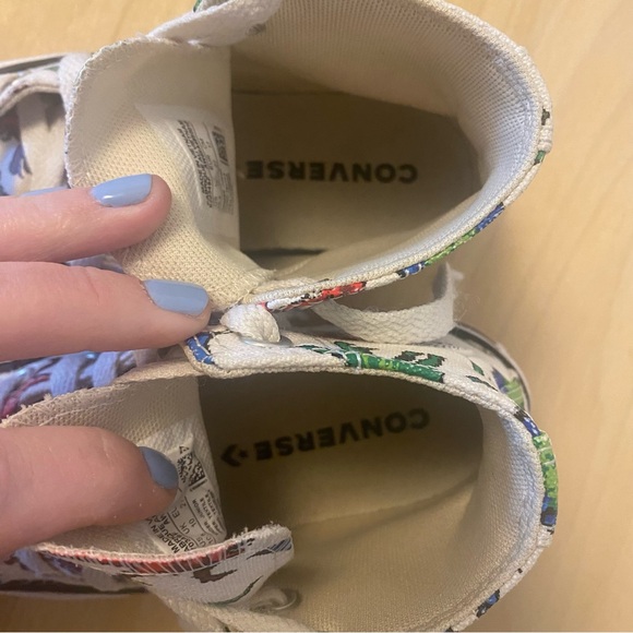 Toddler 10.5 Converse & Sandal Lot - Picture 15 of 15